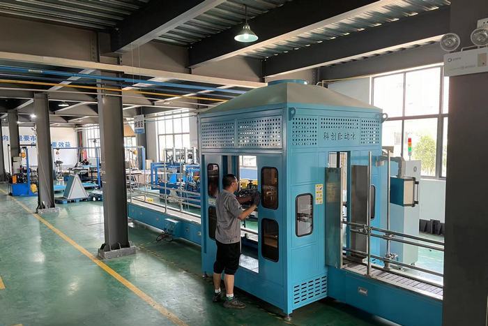科创自动化焊接生产线